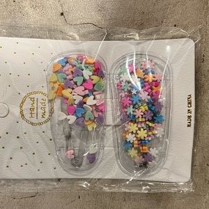 Confetti filled hair clips